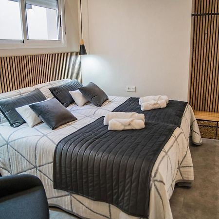 Apartamentos Turisticos El Altozano Fuentes de León Exteriör bild