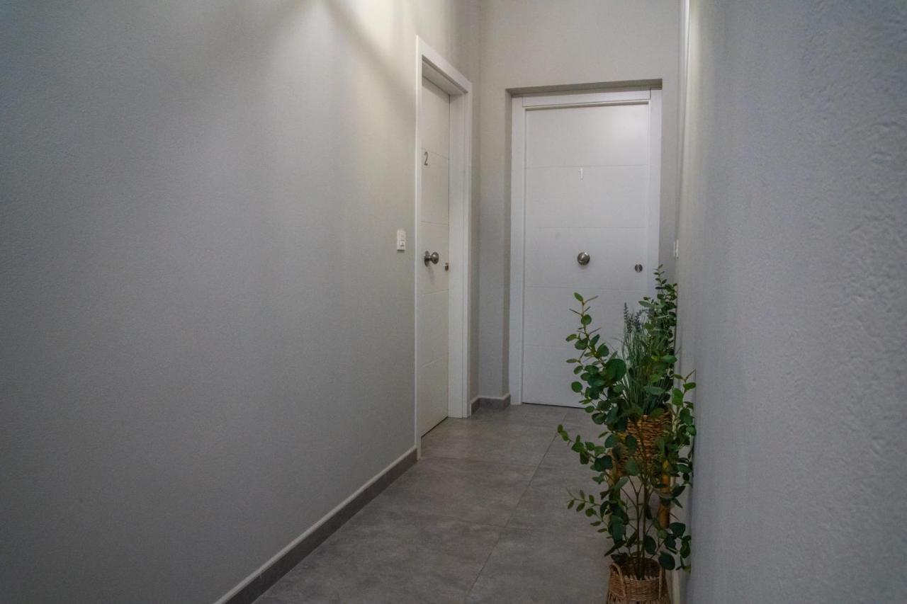 Apartamentos Turisticos El Altozano Fuentes de León Exteriör bild