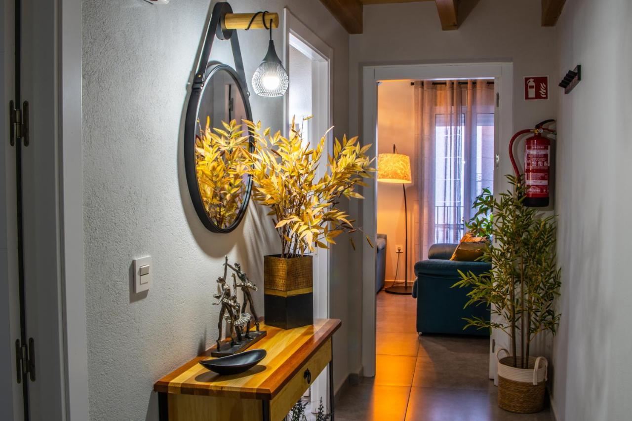 Apartamentos Turisticos El Altozano Fuentes de León Exteriör bild